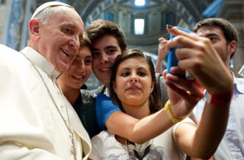 O Papa e a obsessão por curtidas